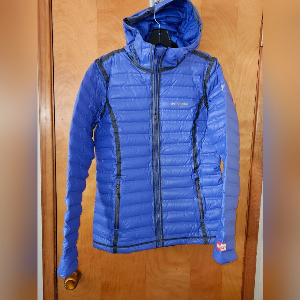 Columbia Titanium OutDry Ex Diamond Down Hooded Jacket Medium 700 Fill Blue